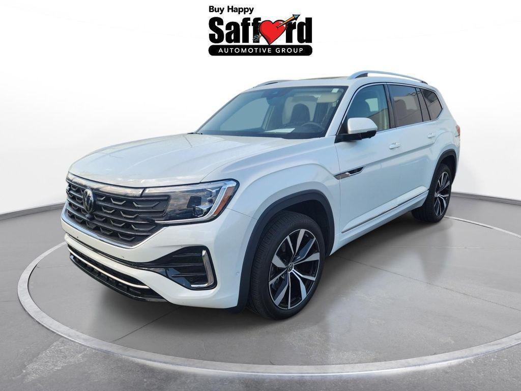 used 2025 Volkswagen Atlas car, priced at $44,000