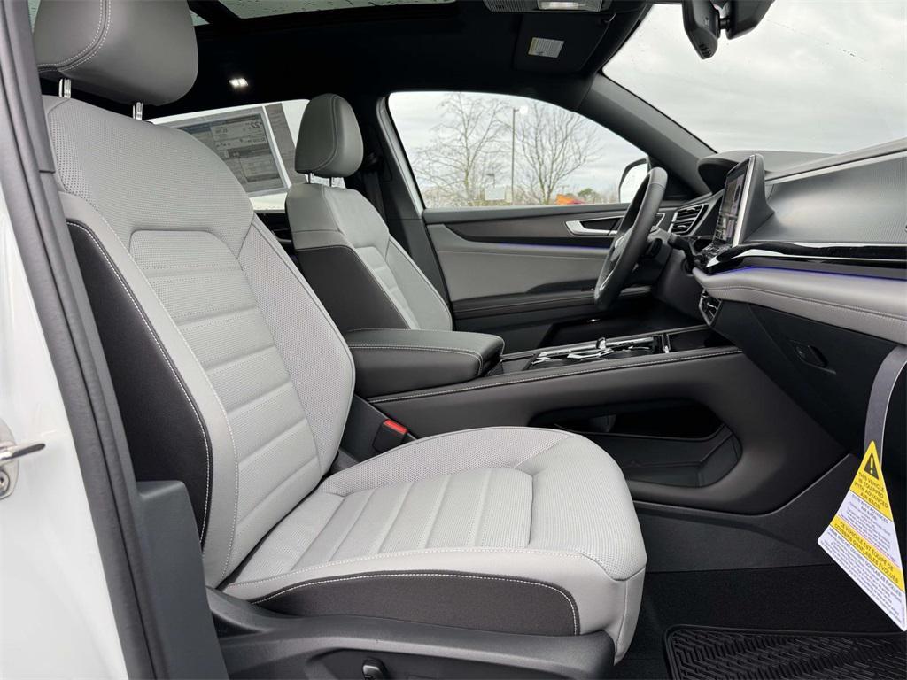 new 2026 Volkswagen Atlas Cross Sport car, priced at $50,398