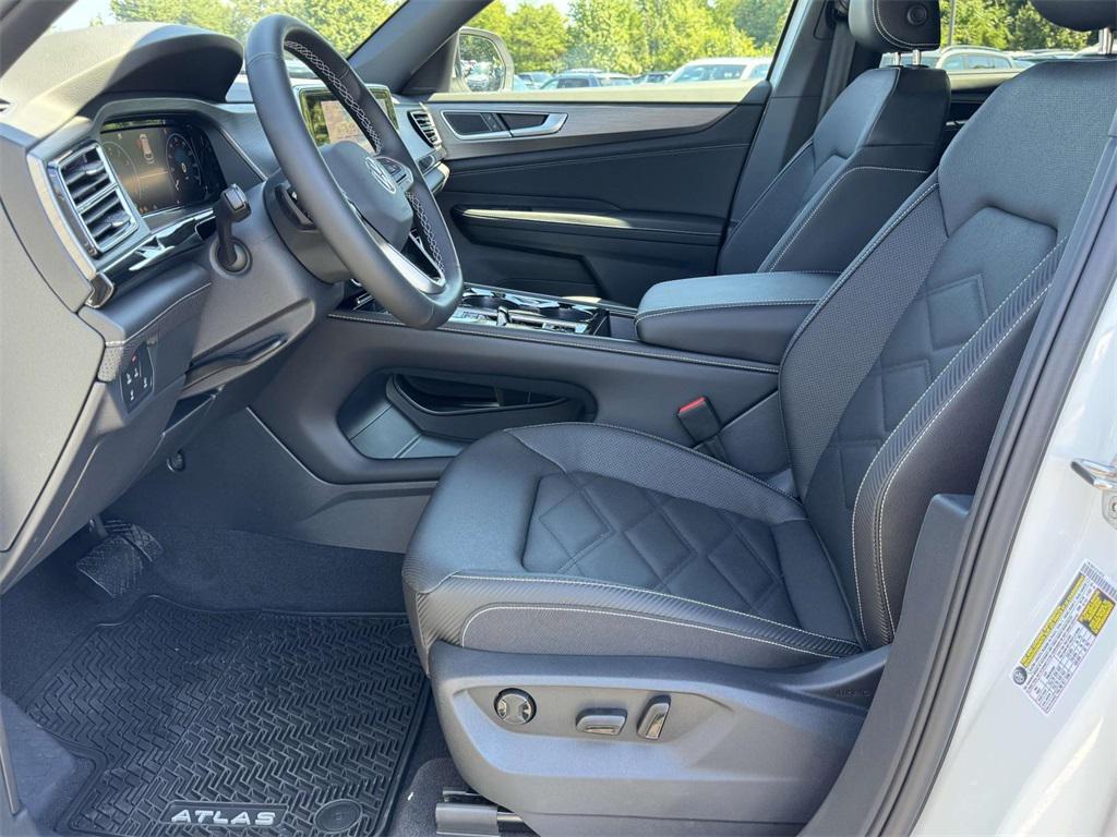 new 2026 Volkswagen Atlas Cross Sport car, priced at $45,543