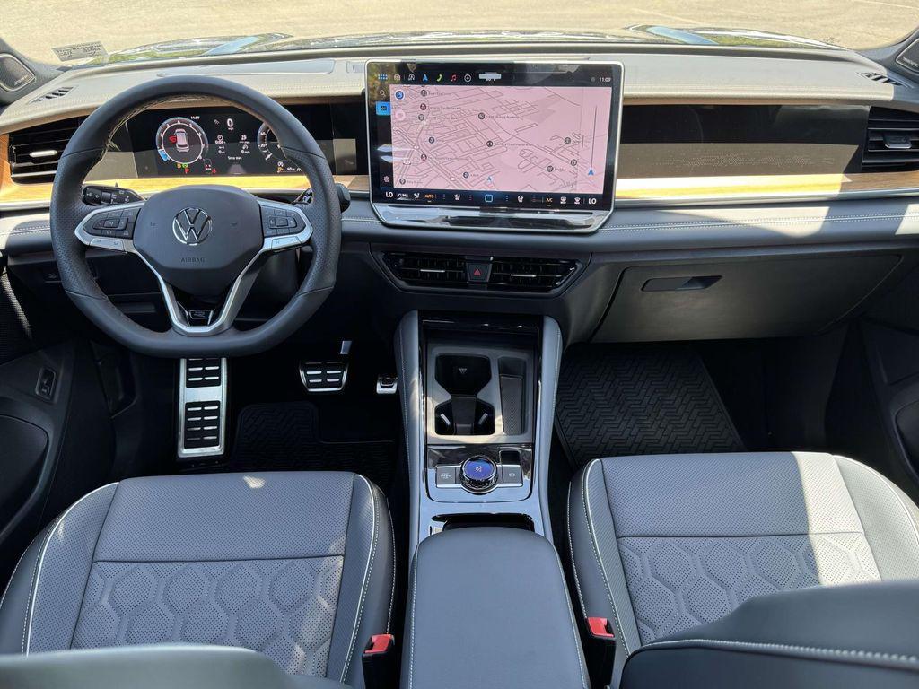 new 2026 Volkswagen Tiguan car, priced at $47,495