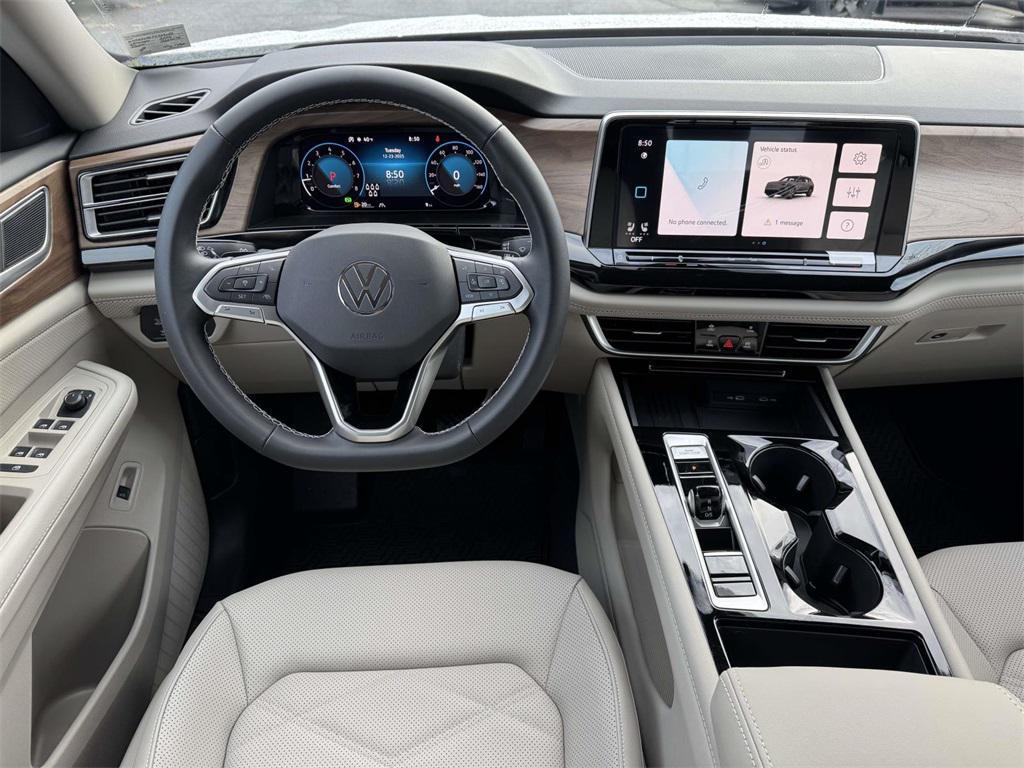 new 2026 Volkswagen Atlas car, priced at $45,021