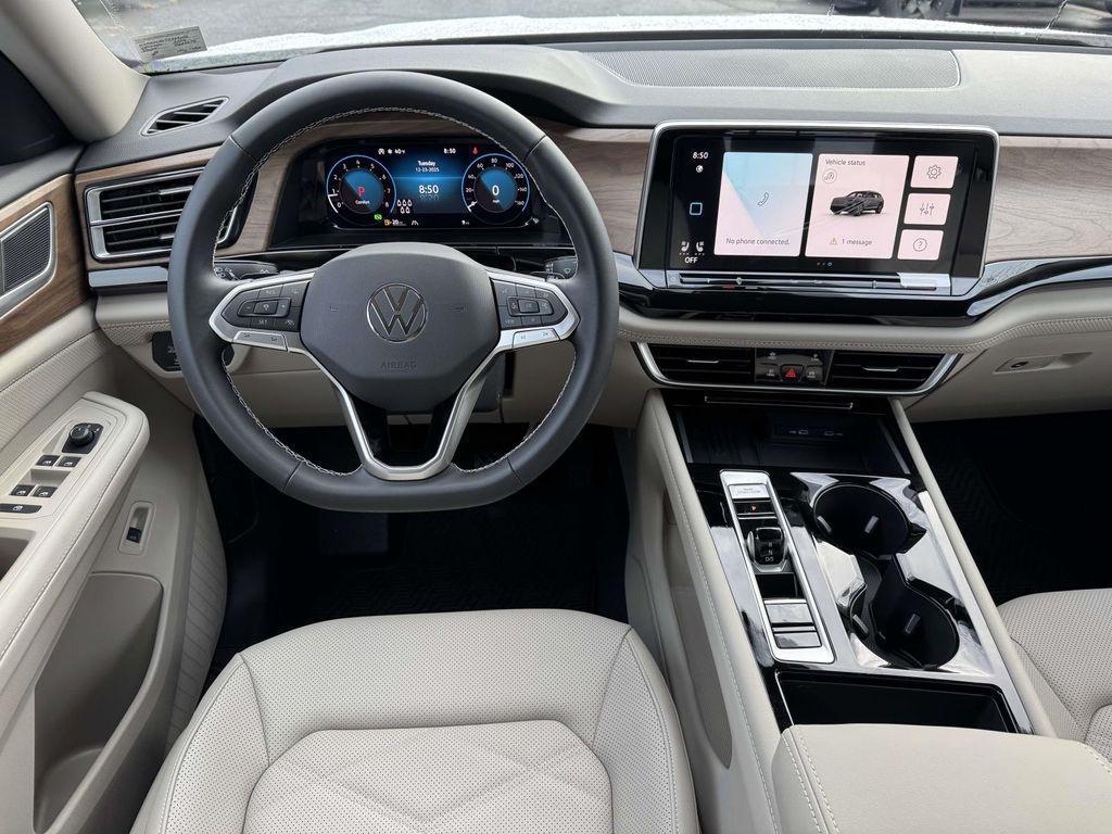 new 2026 Volkswagen Atlas car, priced at $47,021