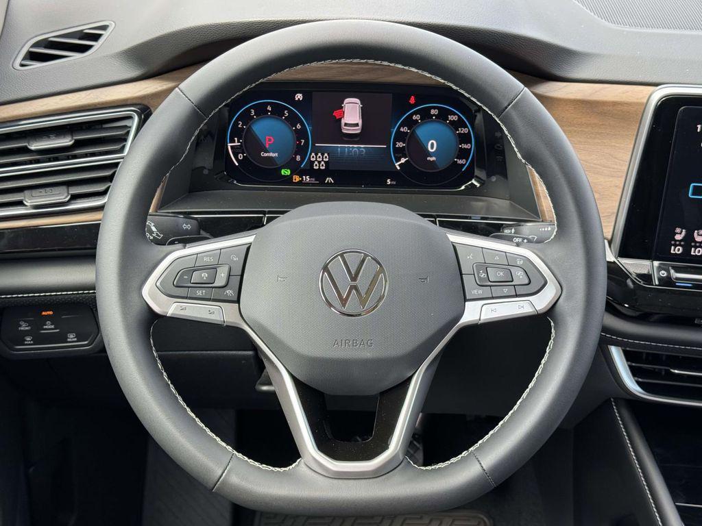 new 2026 Volkswagen Atlas car, priced at $47,616