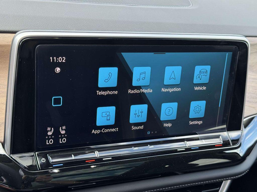 new 2026 Volkswagen Atlas car, priced at $47,616