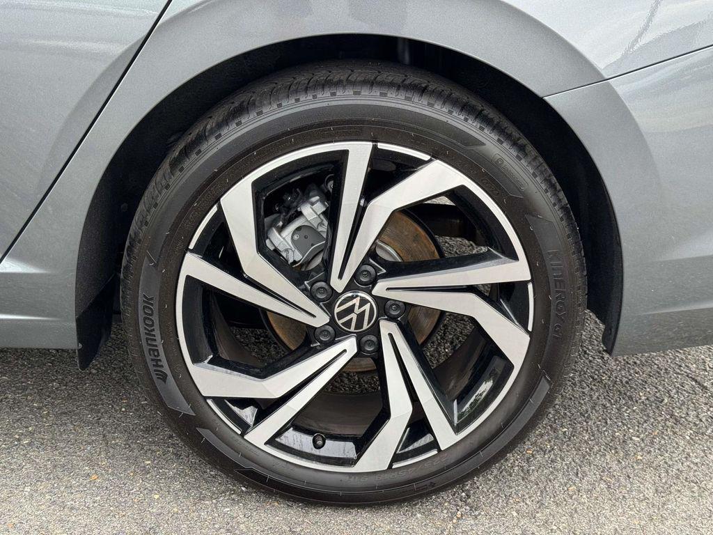 used 2025 Volkswagen Jetta car, priced at $25,998
