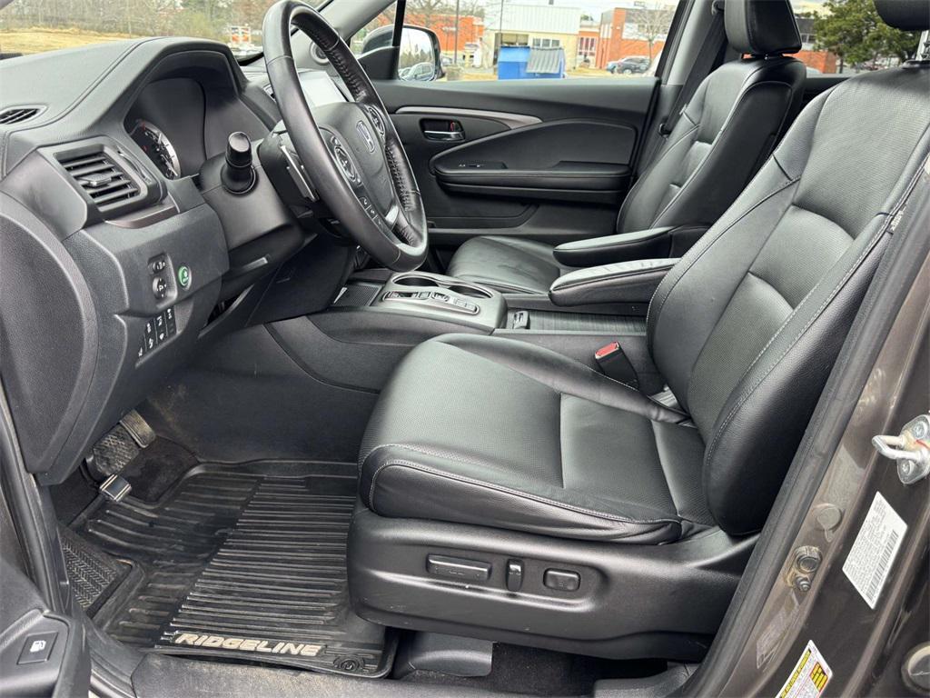 used 2022 Honda Ridgeline car, priced at $26,000