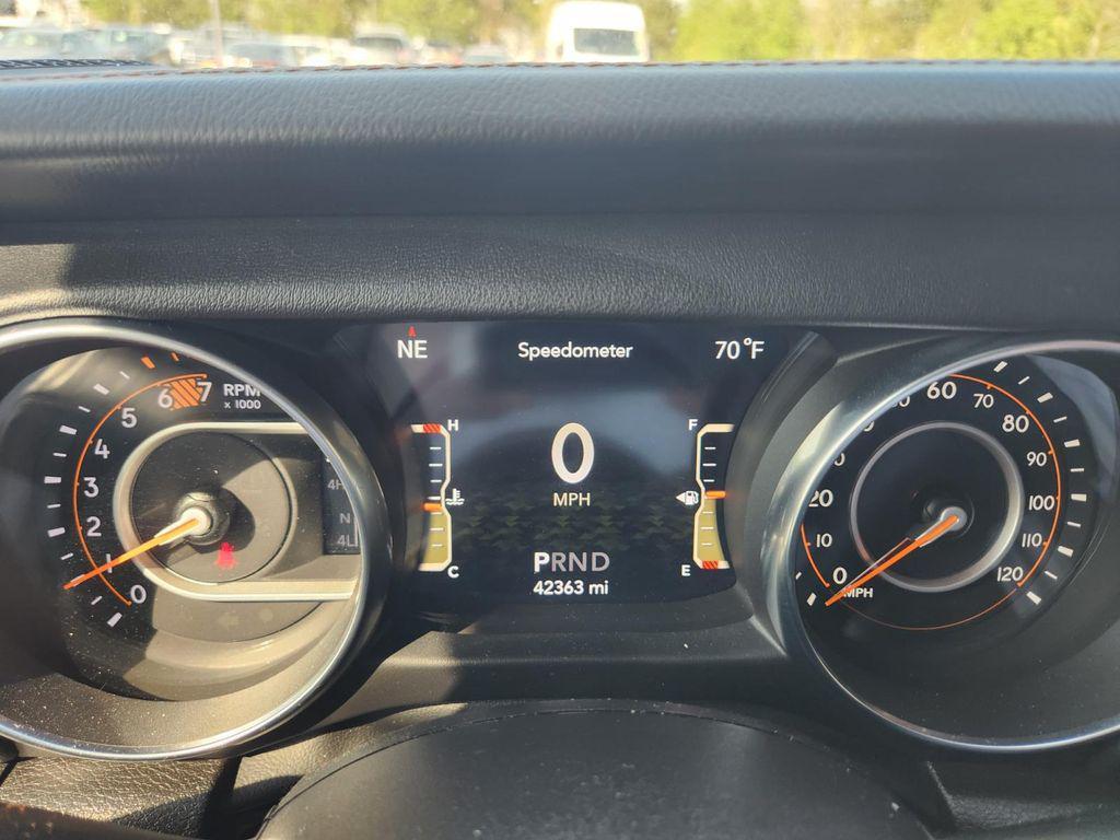 used 2022 Jeep Wrangler Unlimited car, priced at $35,000