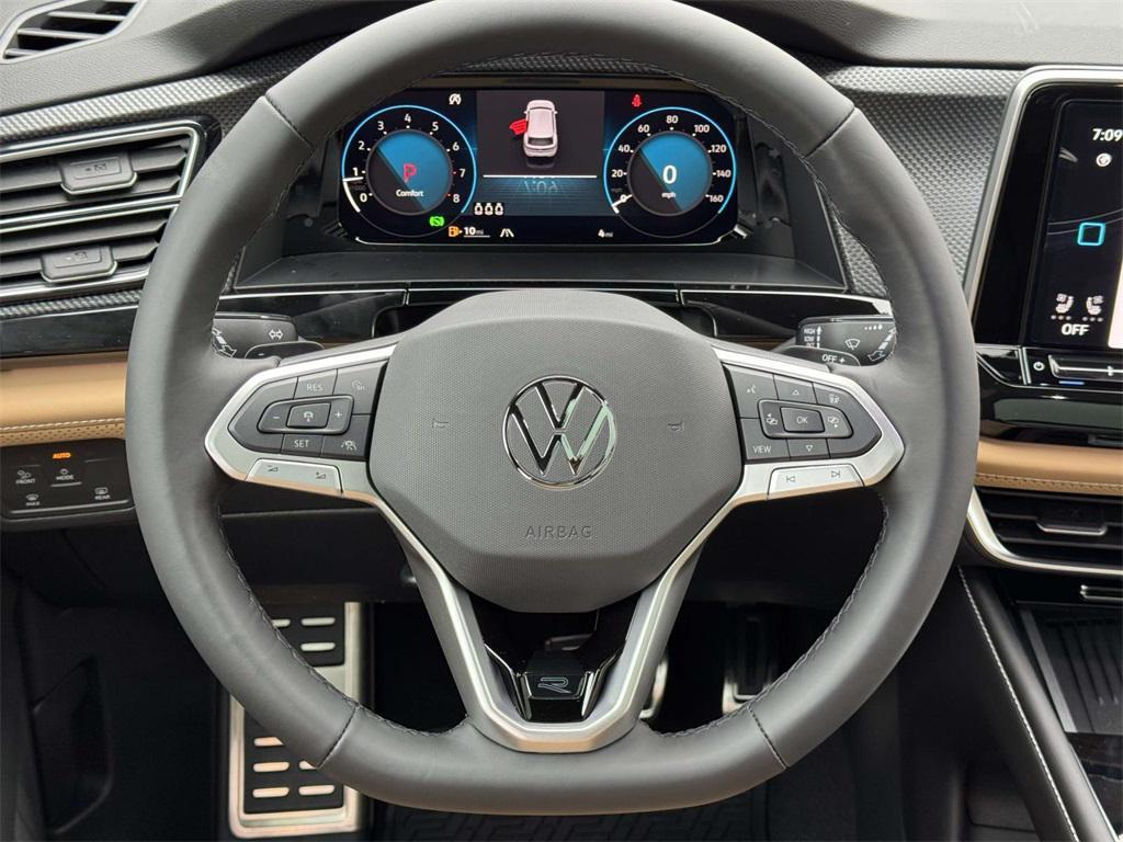 new 2026 Volkswagen Atlas Cross Sport car, priced at $50,398