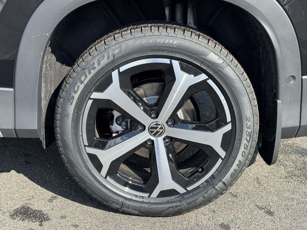 new 2026 Volkswagen Tiguan car, priced at $37,148