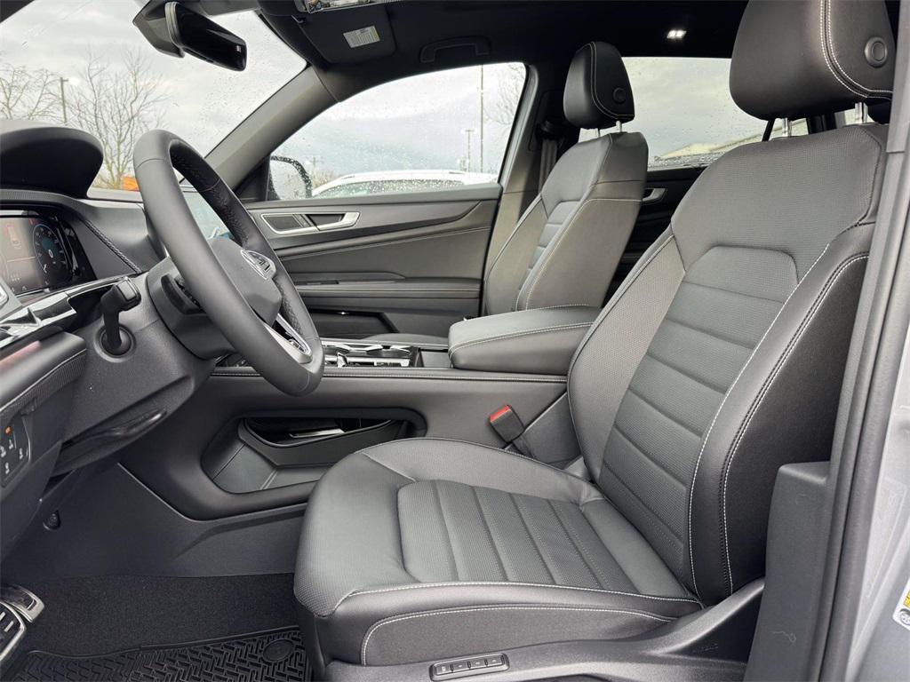 new 2026 Volkswagen Atlas Cross Sport car, priced at $49,961