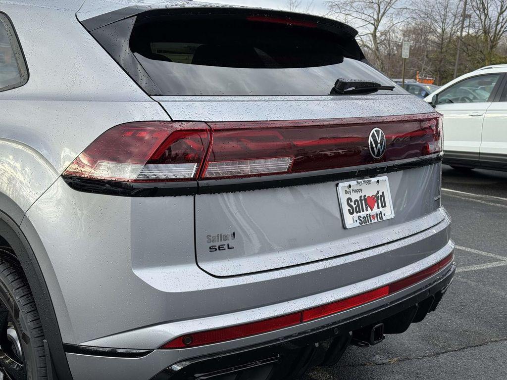 new 2026 Volkswagen Atlas Cross Sport car, priced at $49,961