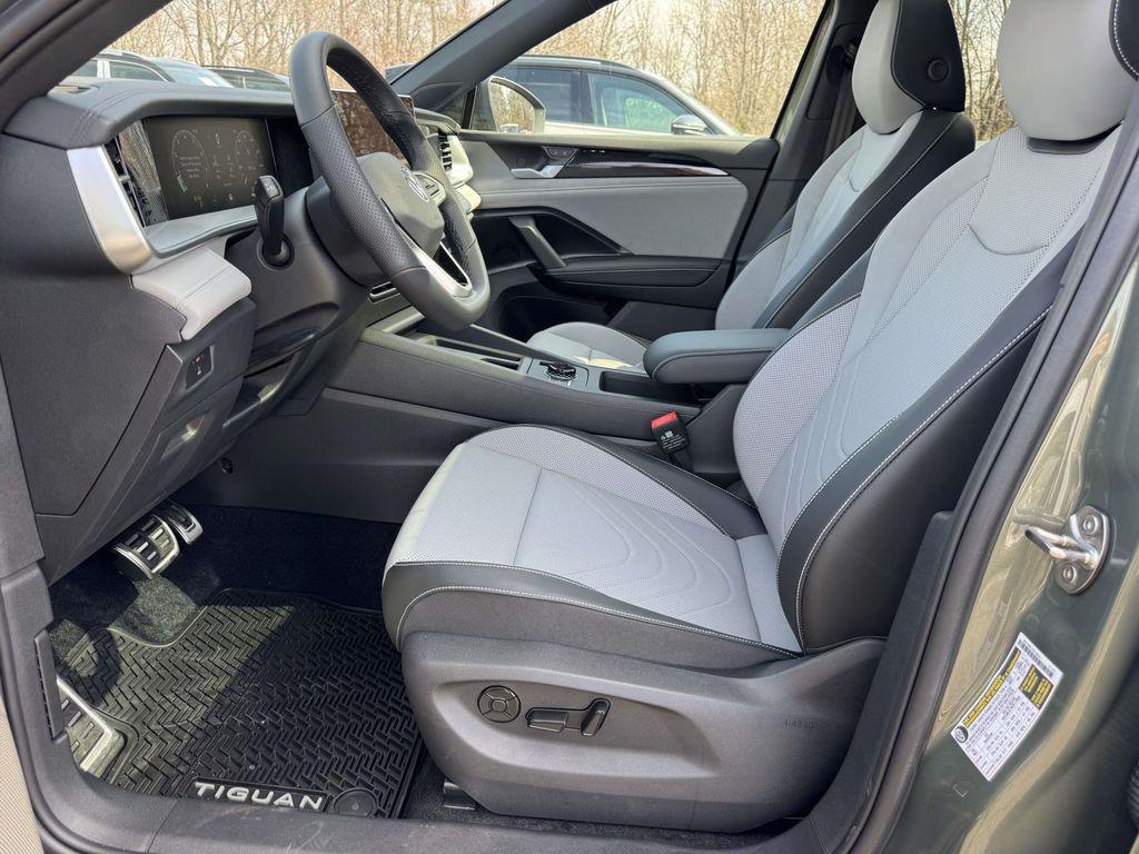 new 2026 Volkswagen Tiguan car, priced at $40,456