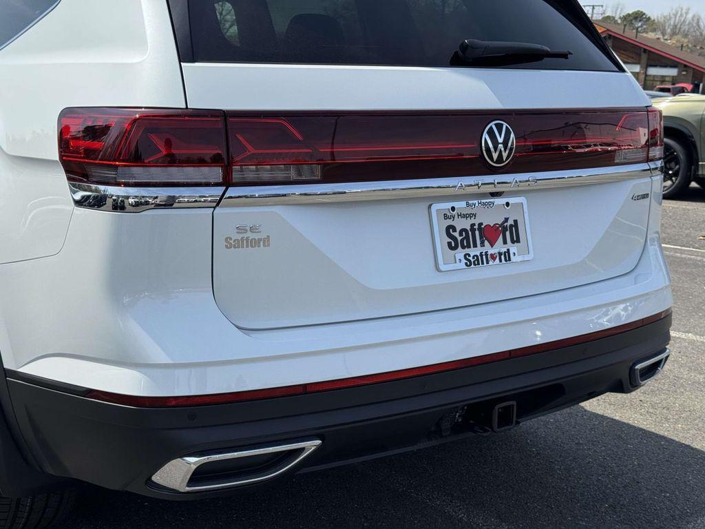 new 2026 Volkswagen Atlas car, priced at $48,346