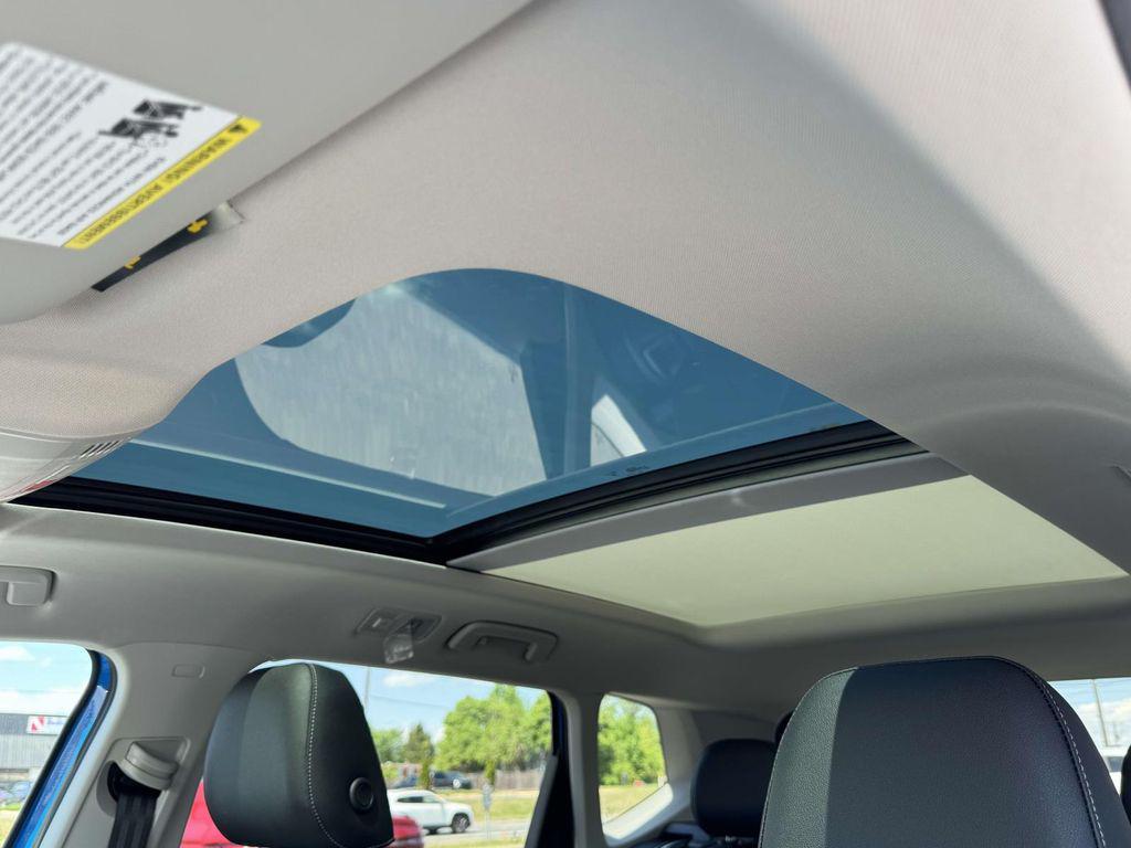 new 2026 Volkswagen Taos car, priced at $33,181