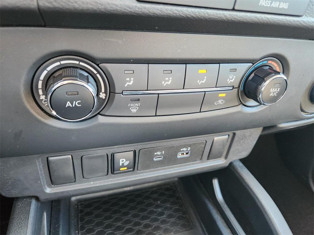 used 2022 Nissan Frontier car, priced at $25,000