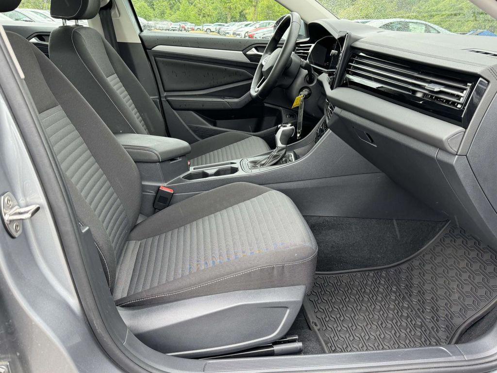 used 2025 Volkswagen Jetta car, priced at $22,498