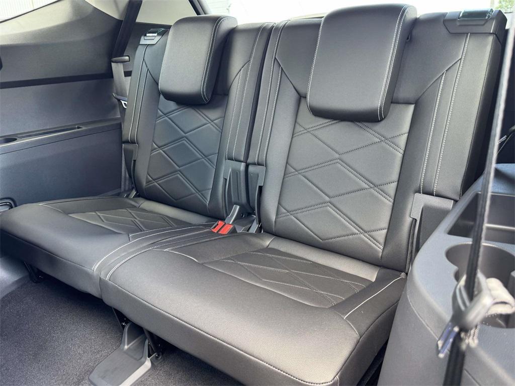 new 2026 Volkswagen Atlas car, priced at $44,991