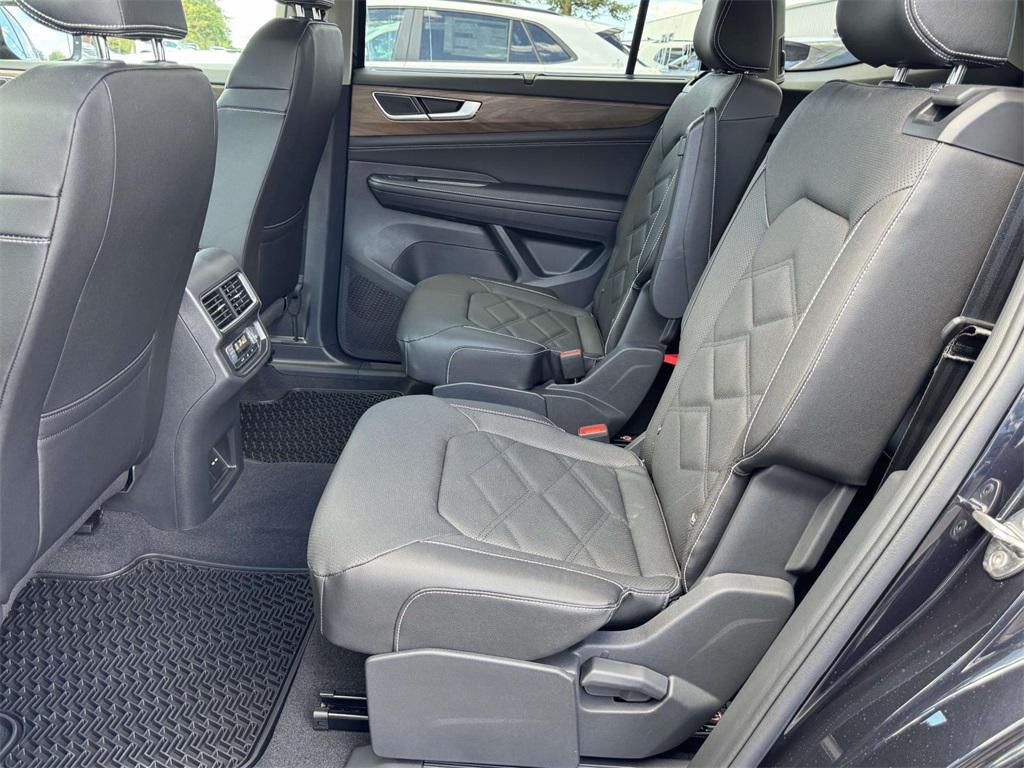 new 2026 Volkswagen Atlas car, priced at $44,991