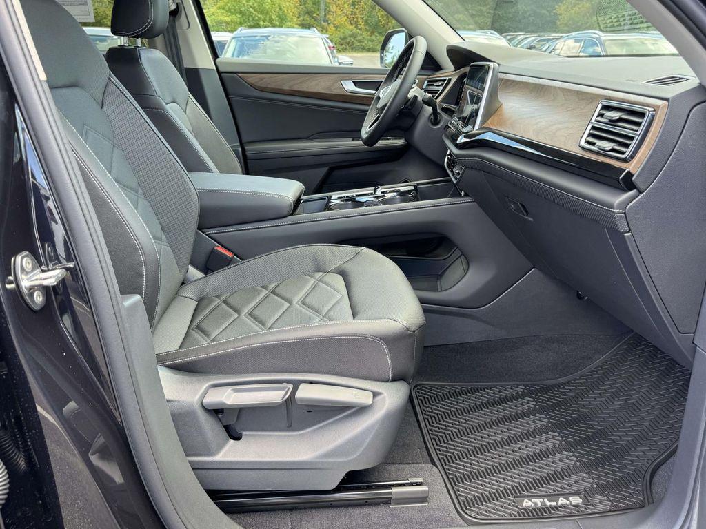new 2026 Volkswagen Atlas car, priced at $46,991
