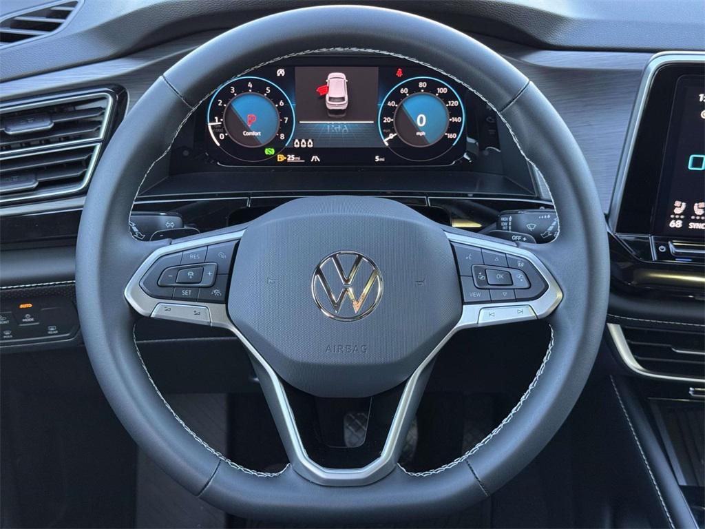 new 2026 Volkswagen Atlas Cross Sport car, priced at $45,611