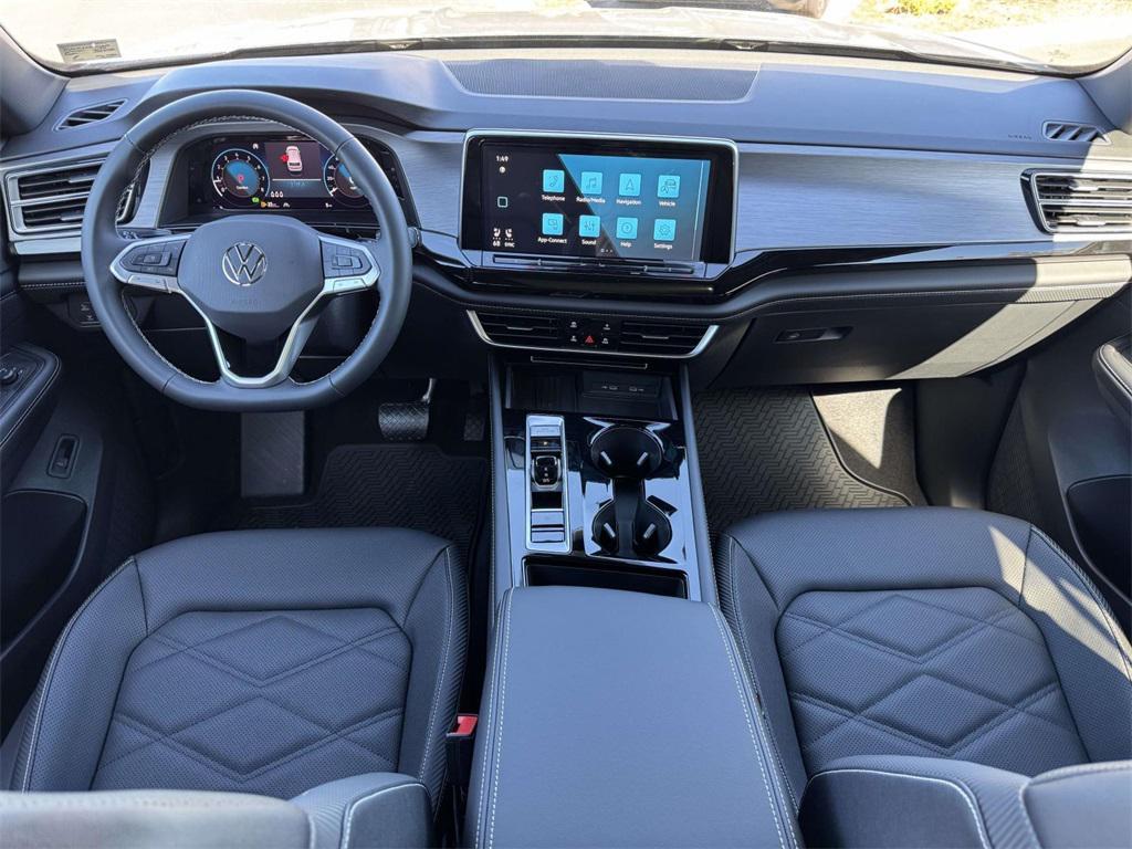 new 2026 Volkswagen Atlas Cross Sport car, priced at $45,611