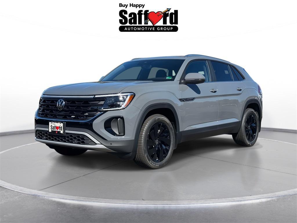new 2026 Volkswagen Atlas Cross Sport car, priced at $45,611