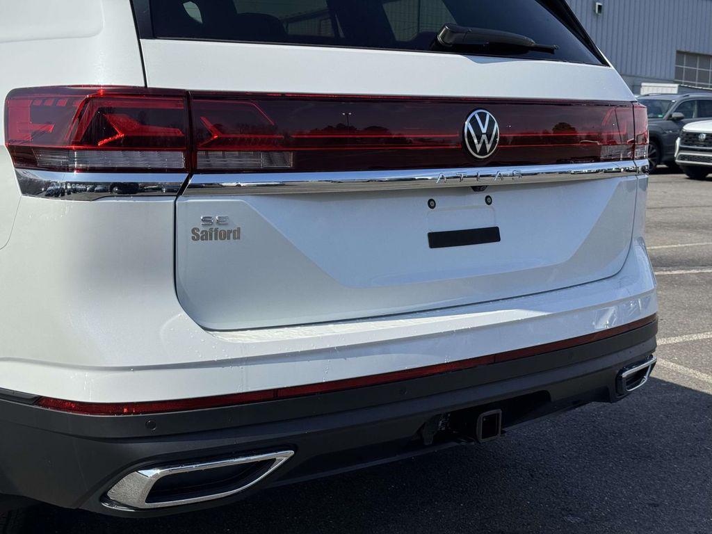 new 2026 Volkswagen Atlas car, priced at $47,040