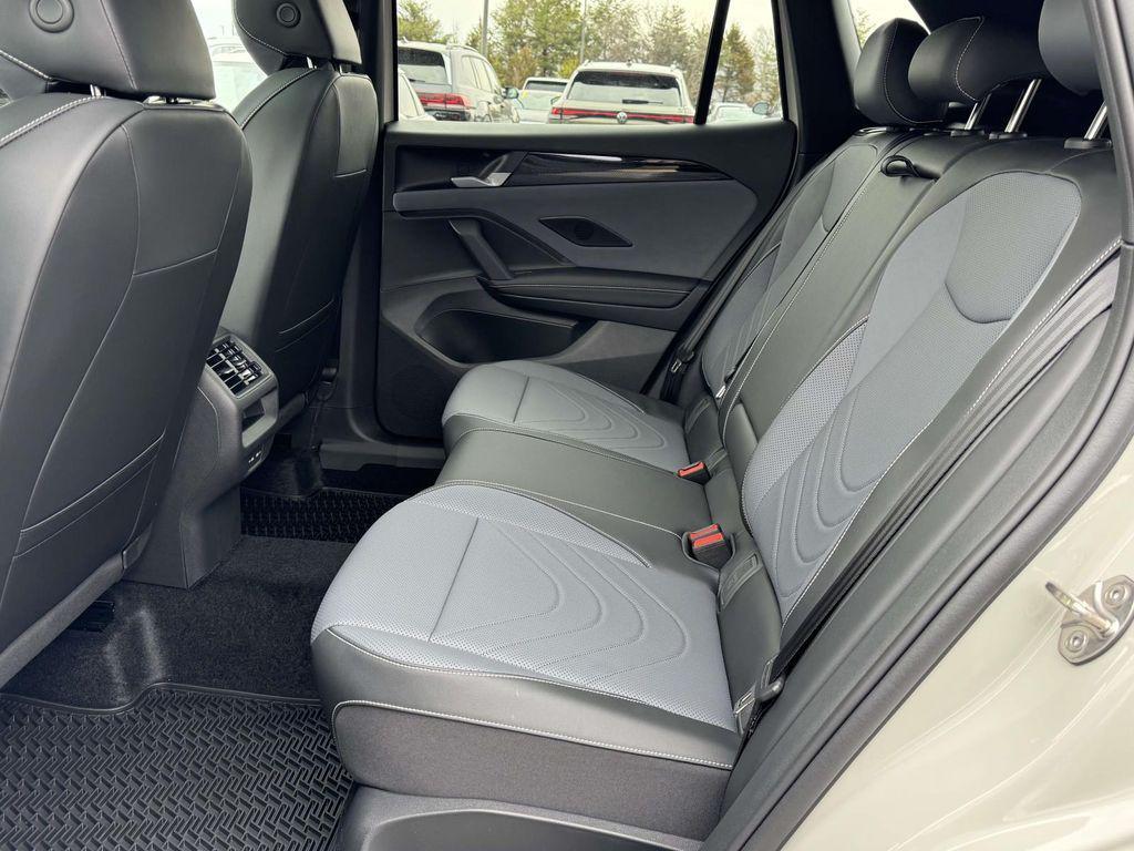 new 2026 Volkswagen Tiguan car, priced at $40,018