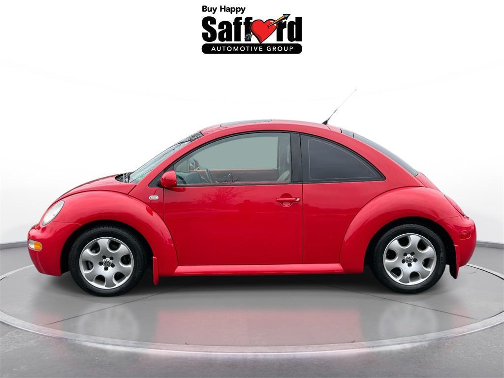 used 2002 Volkswagen New Beetle car, priced at $6,000