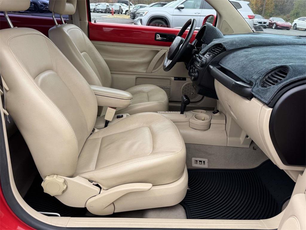 used 2002 Volkswagen New Beetle car, priced at $6,000