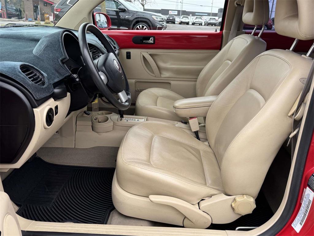 used 2002 Volkswagen New Beetle car, priced at $6,000