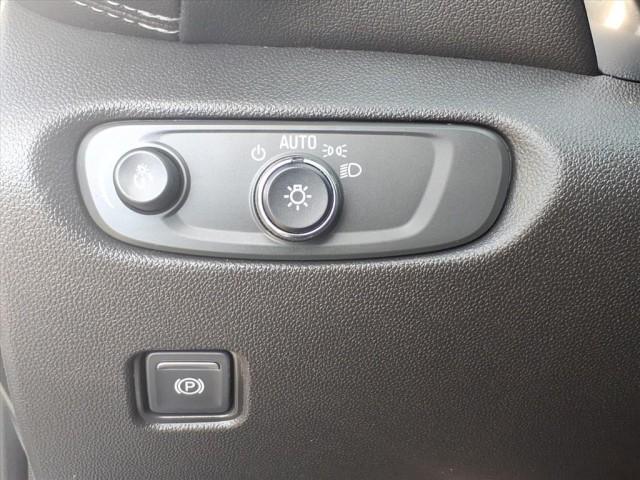 used 2023 Chevrolet Blazer car, priced at $25,991