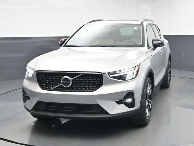used 2024 Volvo XC40 car, priced at $31,666