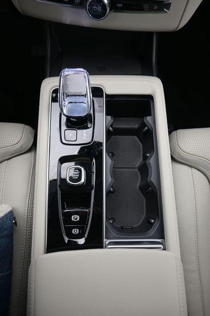 new 2026 Volvo XC90 car, priced at $75,155