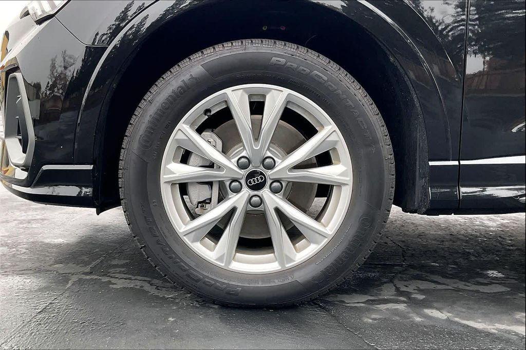 used 2025 Audi Q3 car, priced at $35,125