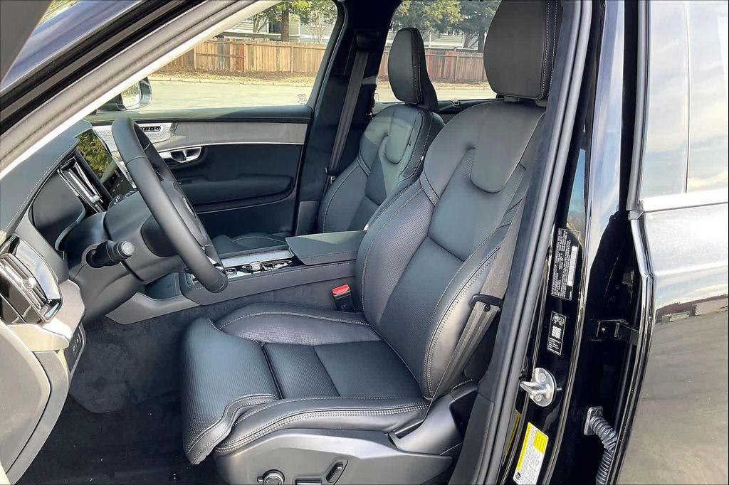 new 2026 Volvo XC90 Plug-In Hybrid car, priced at $92,705