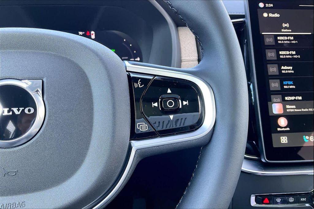 new 2026 Volvo XC90 Plug-In Hybrid car, priced at $94,905