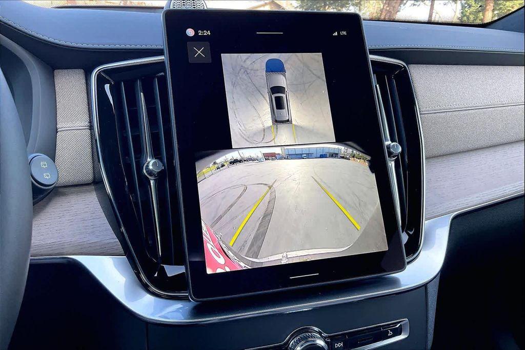 new 2026 Volvo XC90 Plug-In Hybrid car, priced at $94,905