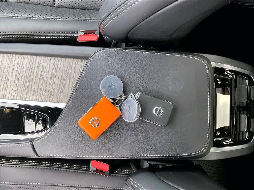 used 2023 Volvo XC90 Recharge Plug-In Hybrid car, priced at $53,482