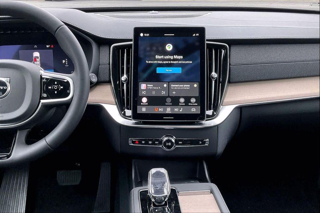 new 2026 Volvo XC90 car, priced at $68,410