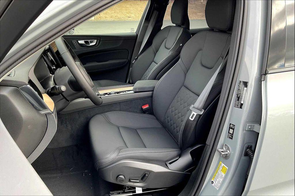 new 2026 Volvo XC60 Plug-In Hybrid car, priced at $69,315