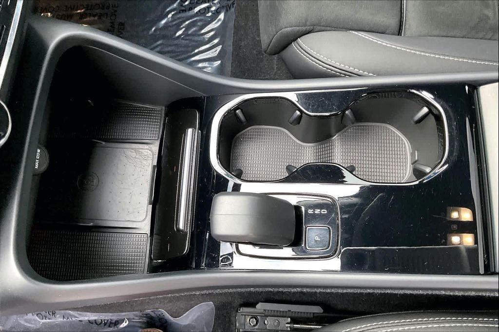 used 2023 Volvo C40 Recharge Pure Electric car, priced at $28,521