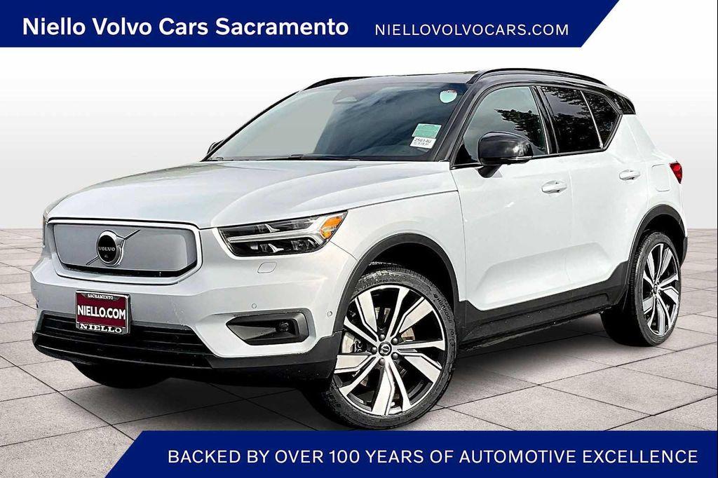 used 2022 Volvo XC40 Recharge Pure Electric car, priced at $27,605
