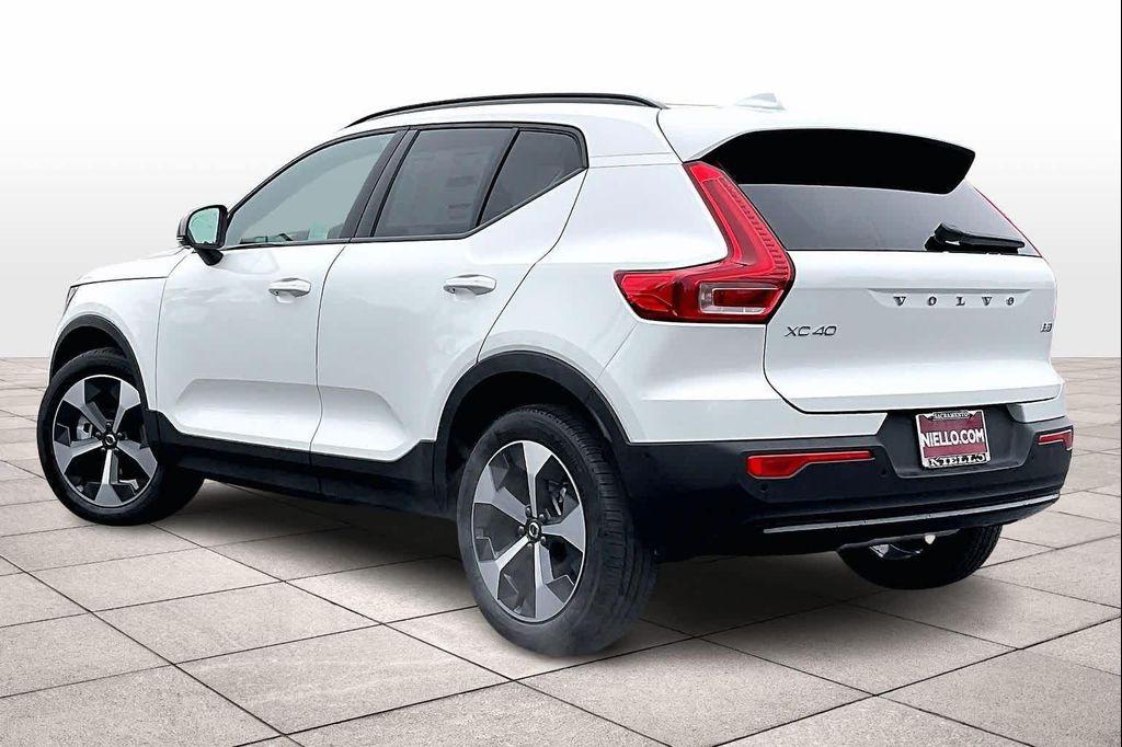 new 2026 Volvo XC40 car, priced at $50,150