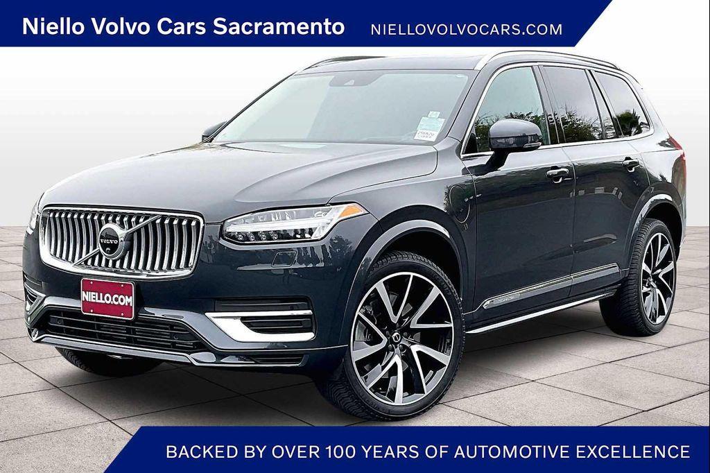 used 2022 Volvo XC90 Recharge Plug-In Hybrid car, priced at $34,512