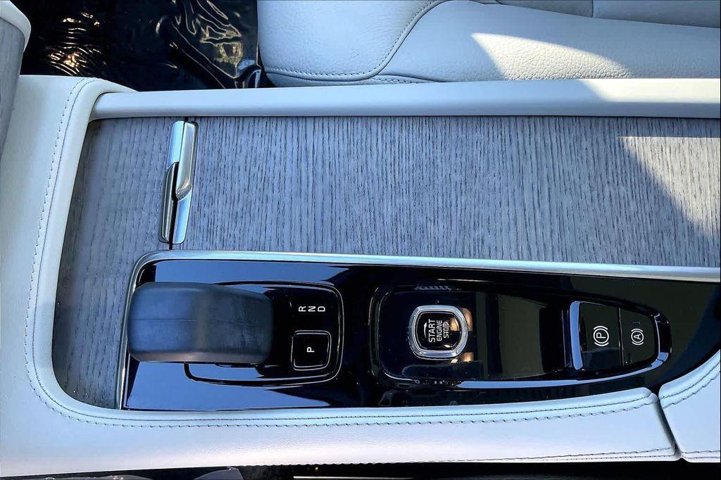 used 2023 Volvo XC90 Recharge Plug-In Hybrid car, priced at $45,440