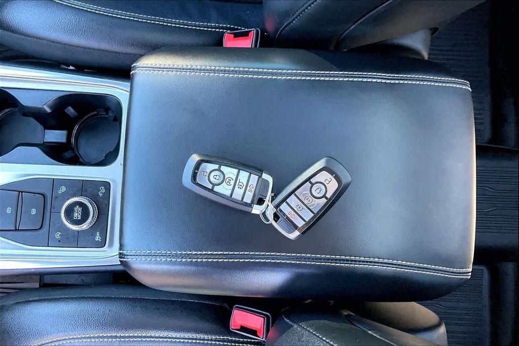 used 2020 Ford Explorer car, priced at $29,916