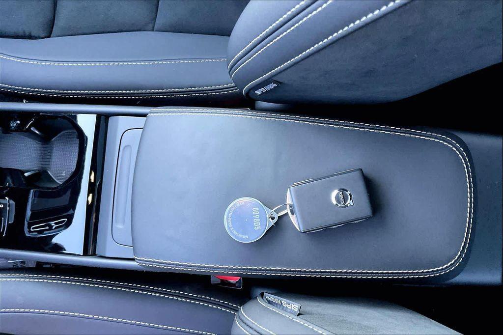 used 2023 Volvo C40 Recharge Pure Electric car, priced at $29,998