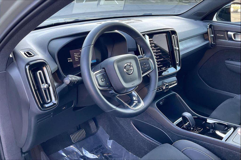 used 2023 Volvo C40 Recharge Pure Electric car, priced at $29,998