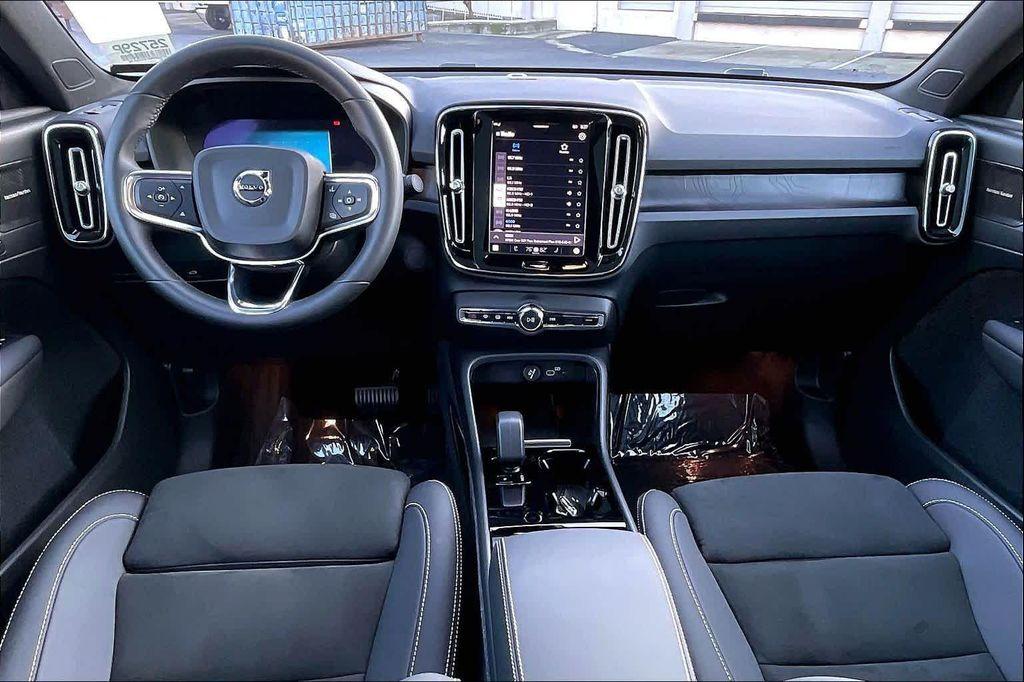 used 2023 Volvo C40 Recharge Pure Electric car, priced at $29,998